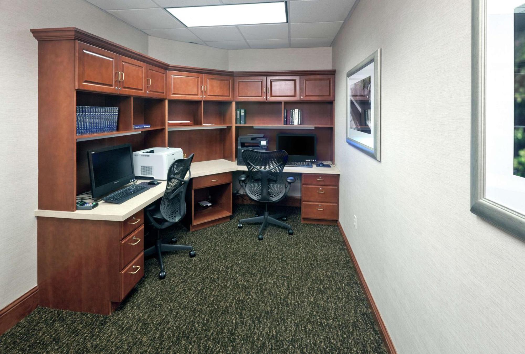 Hilton Garden Inn Ontario Rancho Cucamonga Extérieur photo