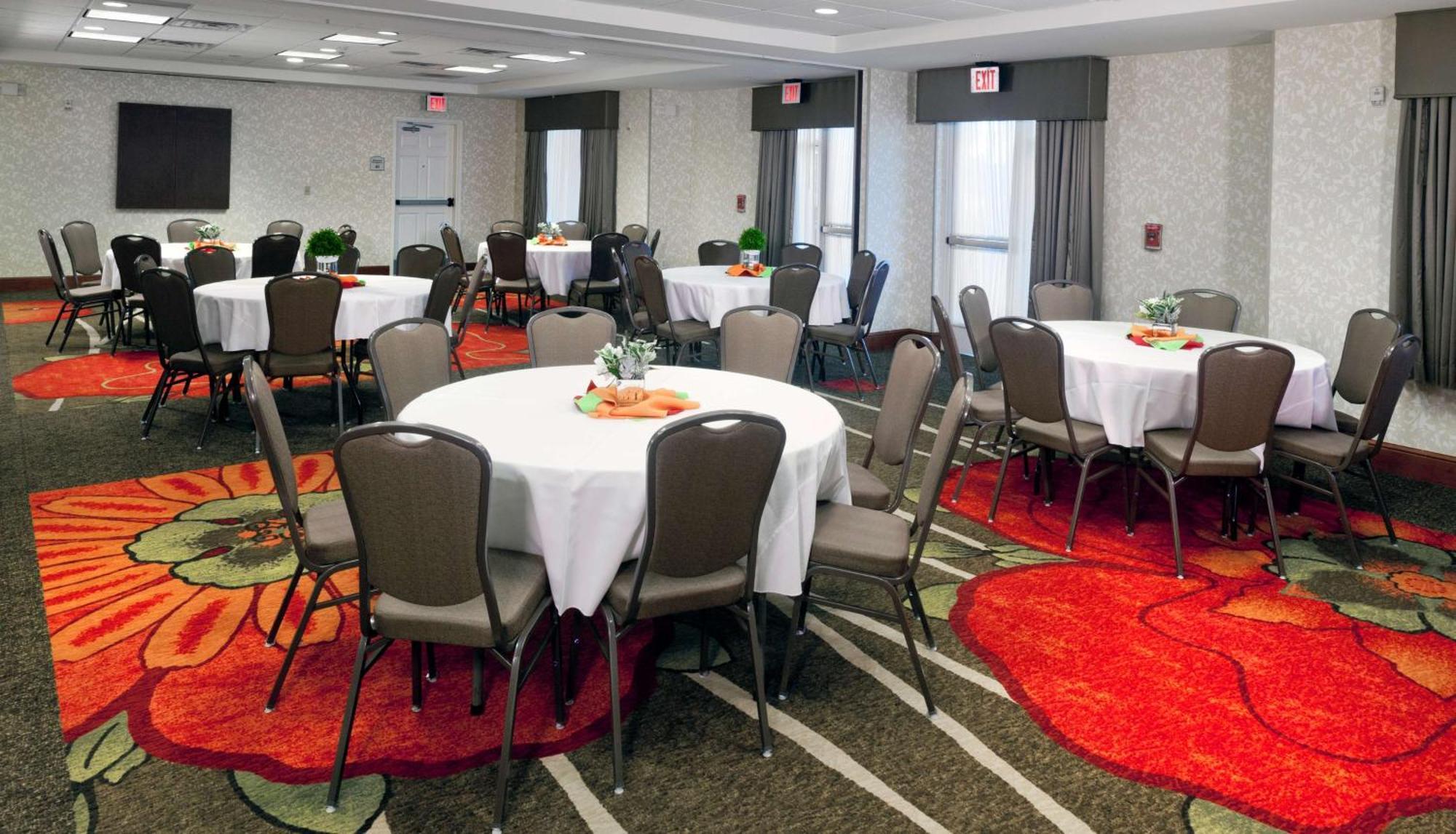 Hilton Garden Inn Ontario Rancho Cucamonga Extérieur photo