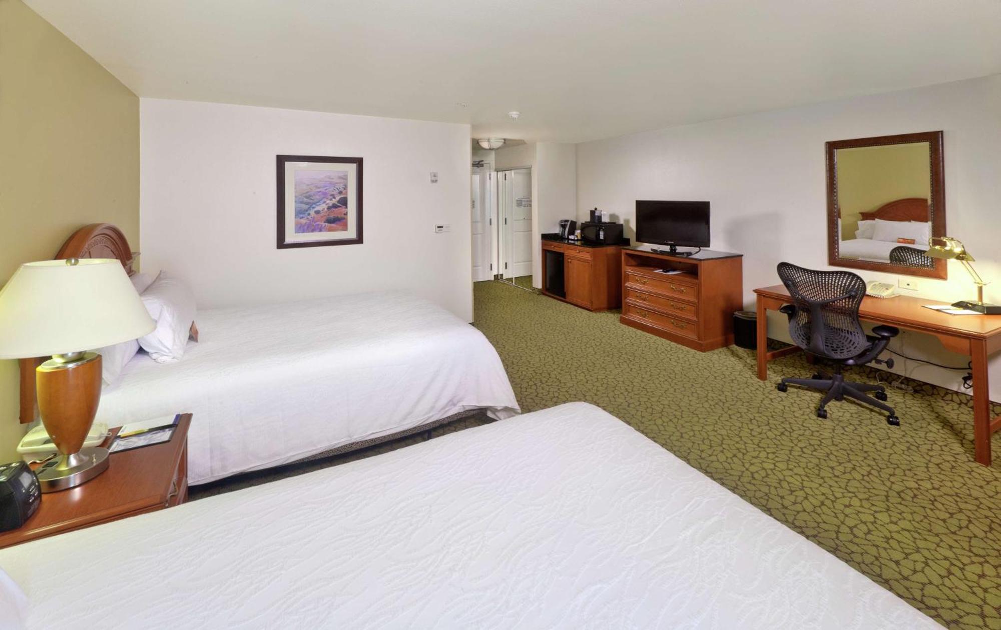 Hilton Garden Inn Ontario Rancho Cucamonga Extérieur photo