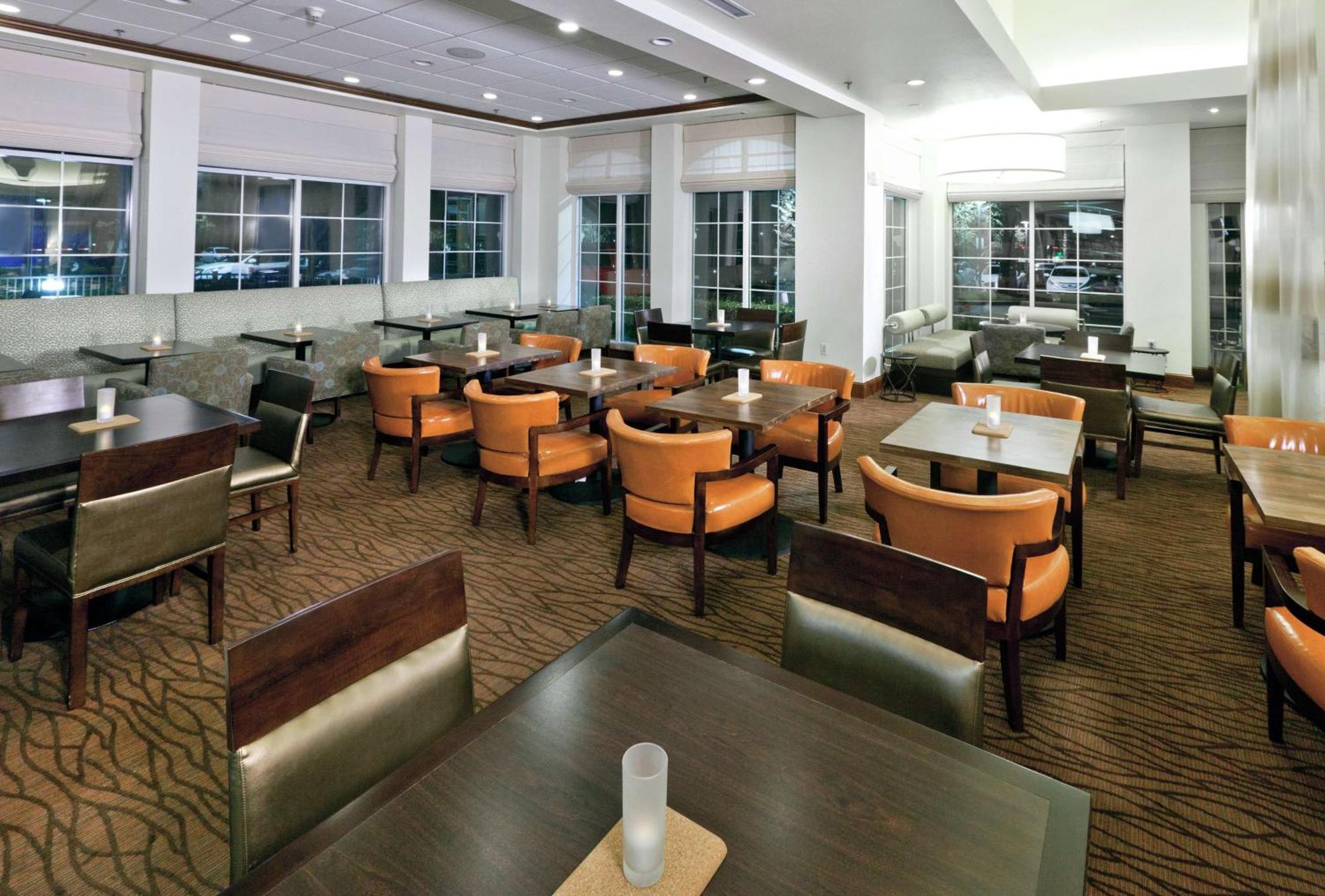 Hilton Garden Inn Ontario Rancho Cucamonga Extérieur photo