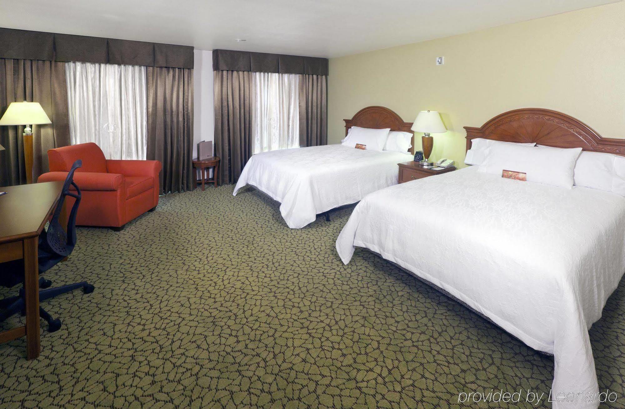 Hilton Garden Inn Ontario Rancho Cucamonga Extérieur photo